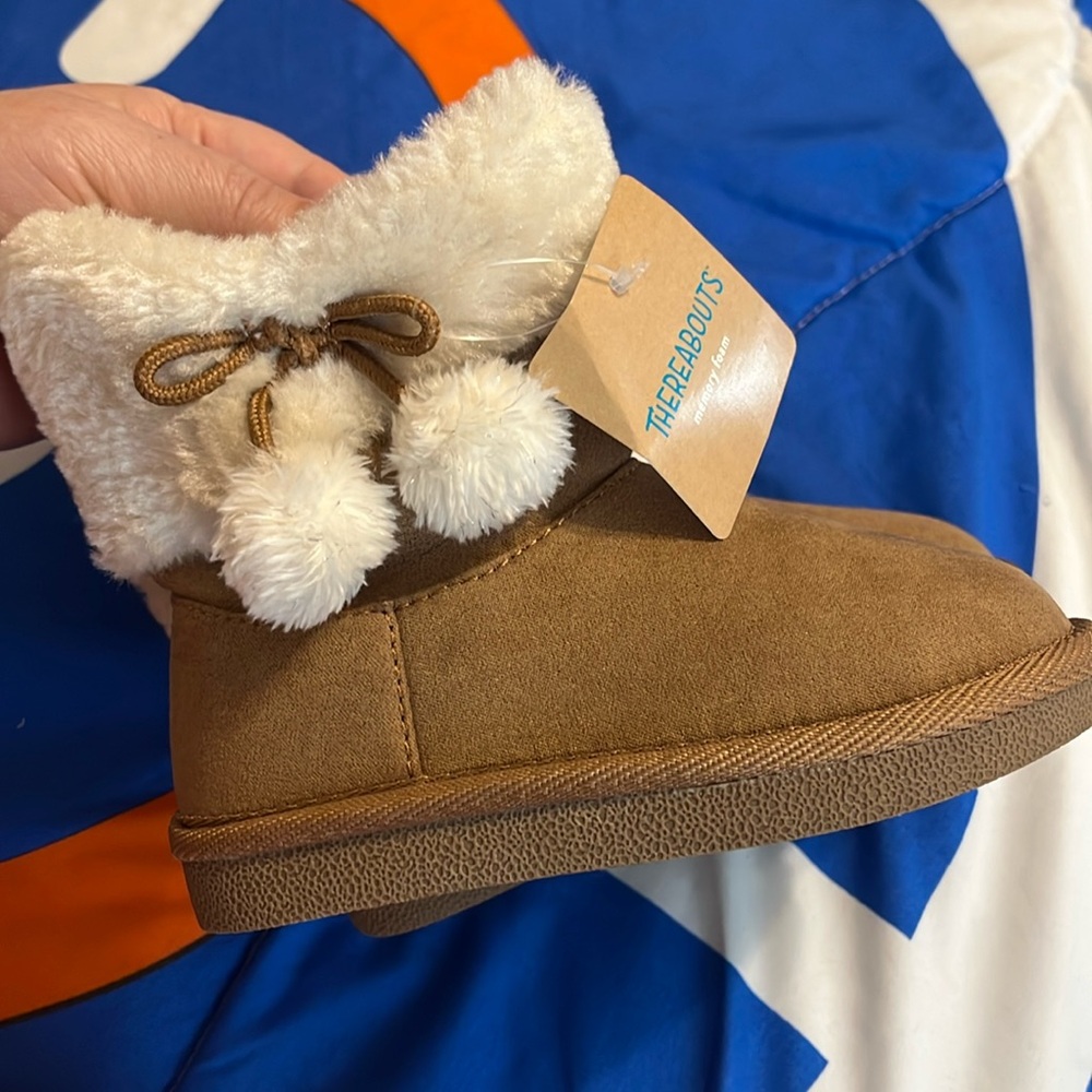 Thereabouts Lil Willa Boots NEW Toddler 8